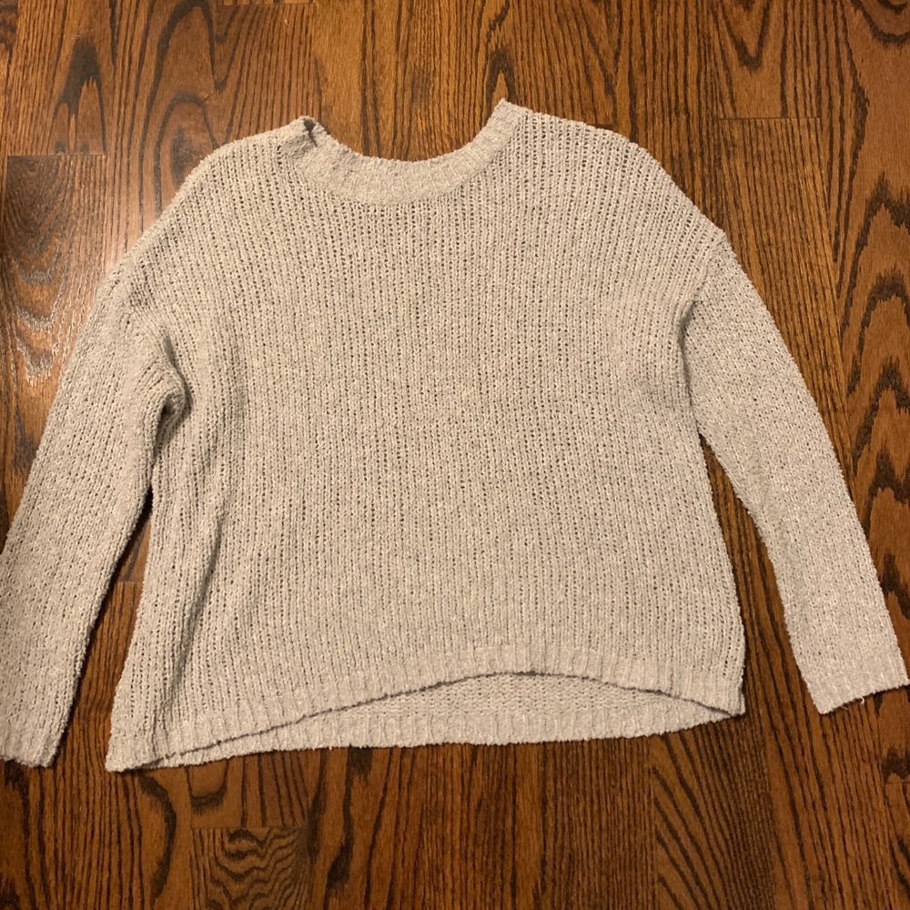 Grey sweater!!